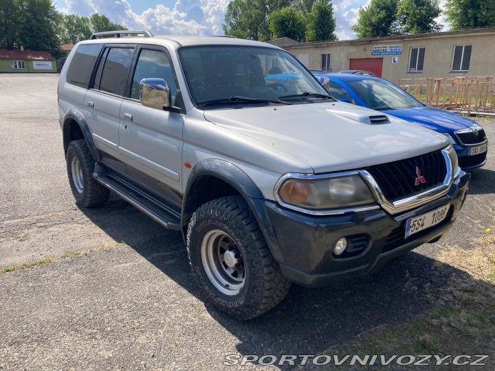 Mitsubishi Ostatní modely Pajero 2,5 SPORT 2003