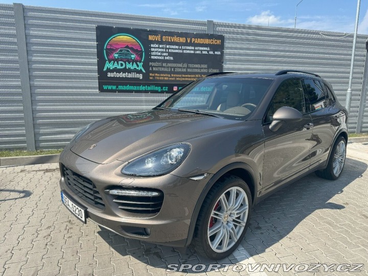 Porsche Cayenne 4,8 Turbo V8 580ps 2011