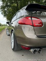 Porsche Cayenne 4,8 Turbo V8 580ps 2011