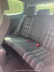 Volkswagen Golf 2,0 6 GTI 155 kW manuál 2010