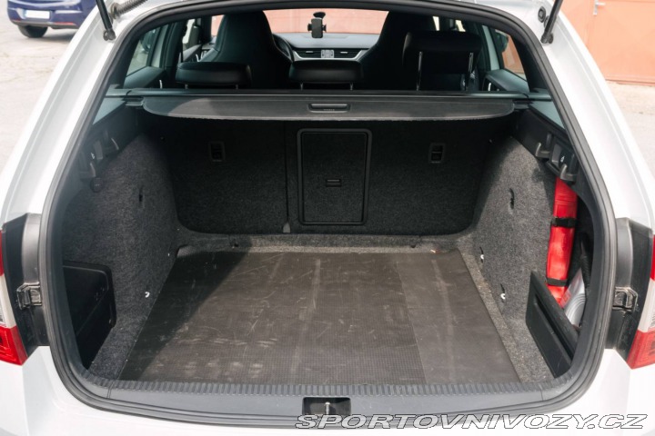 Škoda Octavia RS Combi 2.0 TSI RS DSG / A 2014