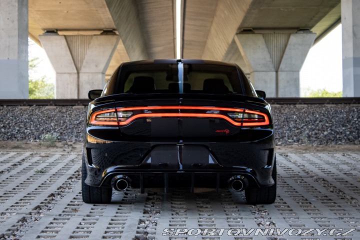 Dodge Charger SRT Hellcat 6.2L V8 2016