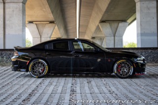 Dodge Charger SRT Hellcat 6.2L V8 2016