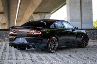 Dodge Charger SRT Hellcat 6.2L V8 2016