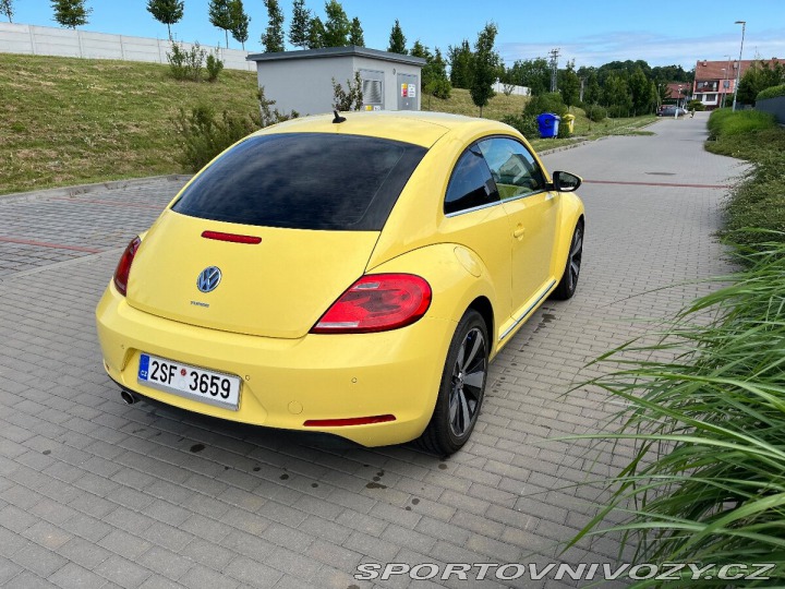Volkswagen Beetle 2012