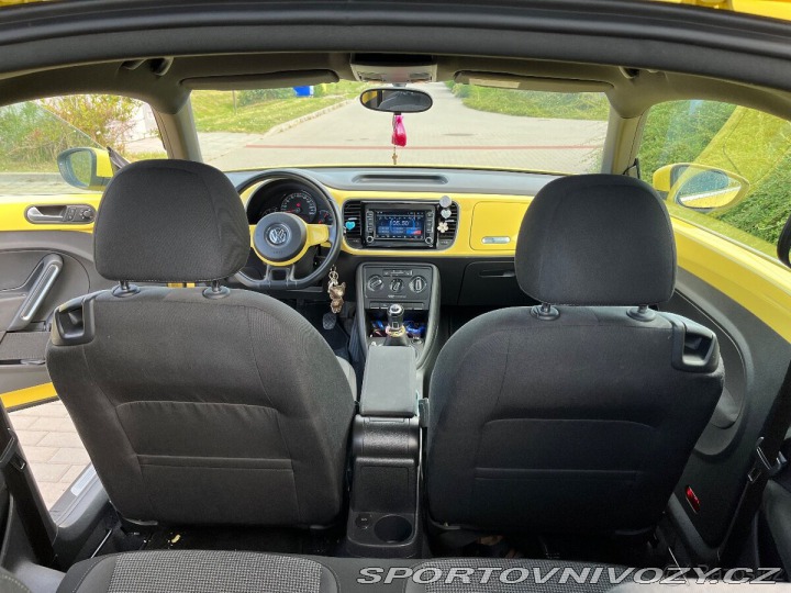Volkswagen Beetle 2012