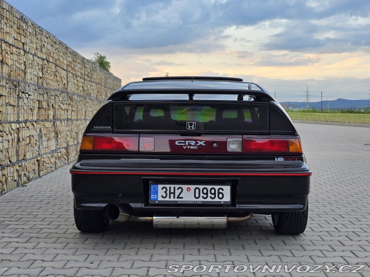 Honda CRX 1.6i-16VT EE8 B16 VTEC 1991