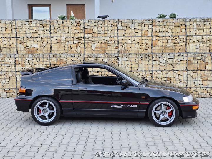 Honda CRX 1.6i-16VT EE8 B16 VTEC 1991