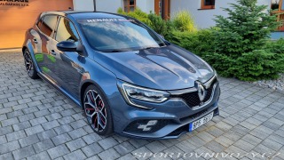 Renault Mégane RS TROPHY  300 PS