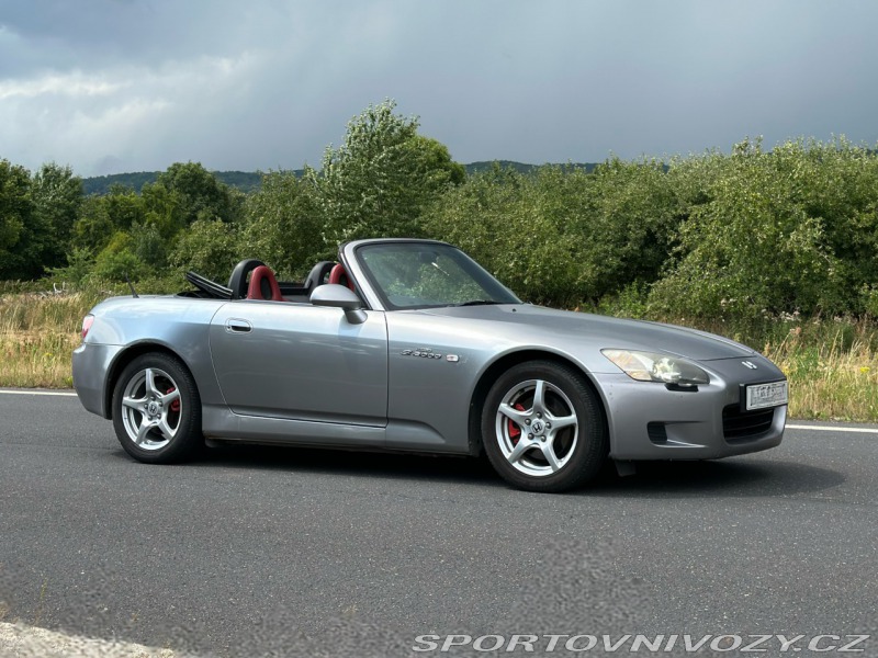 Honda S2000 