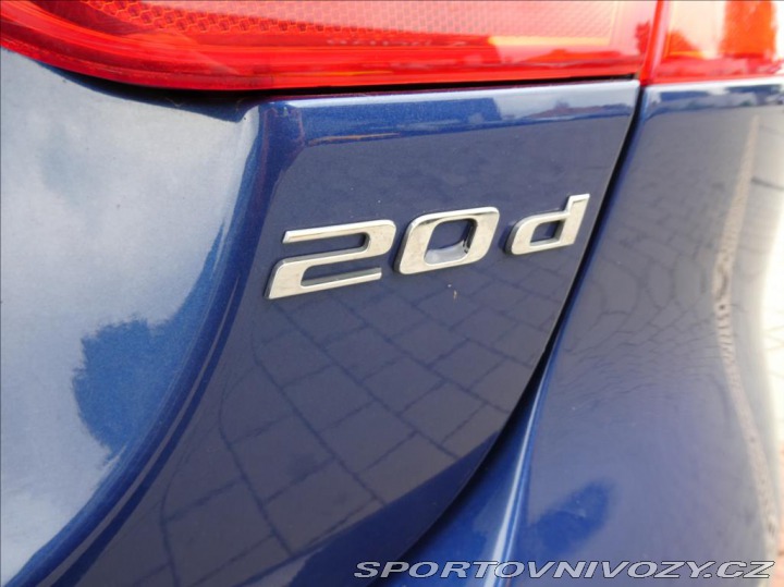 Jaguar XE 2,0 d, Prestige, 1.Maj.ČR 2016
