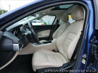 Jaguar XE 2,0 d, Prestige, 1.Maj.ČR 2016