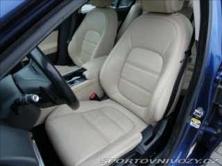 Jaguar XE 2,0 d, Prestige, 1.Maj.ČR 2016