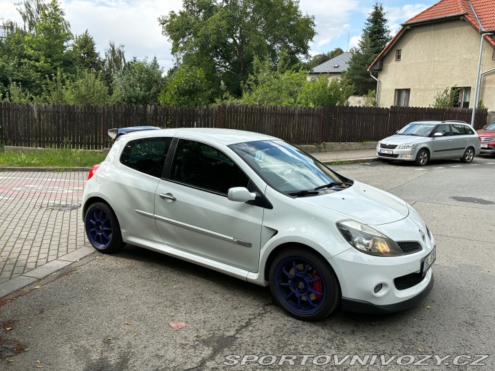 Renault Clio Sport RS R27 F1 Team 2008