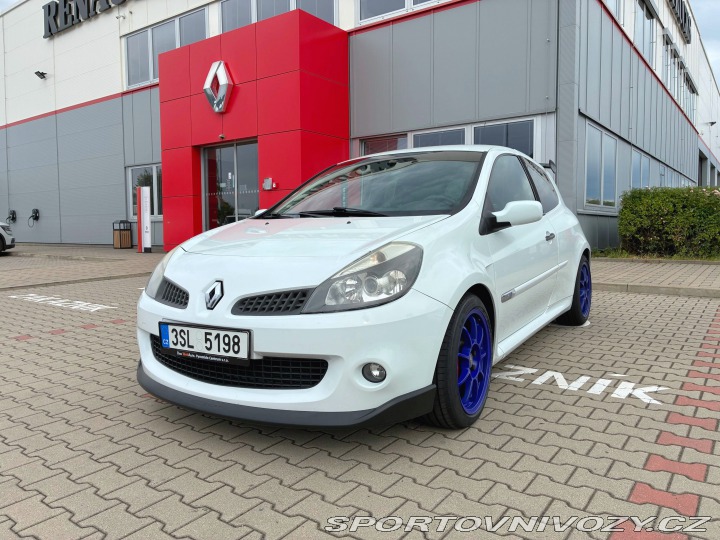 Renault Clio Sport RS R27 F1 Team 2008