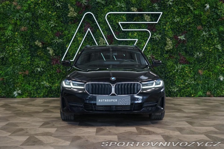 BMW 5 xDRIVE*TOURING*HUD*NEZ.TO 2021