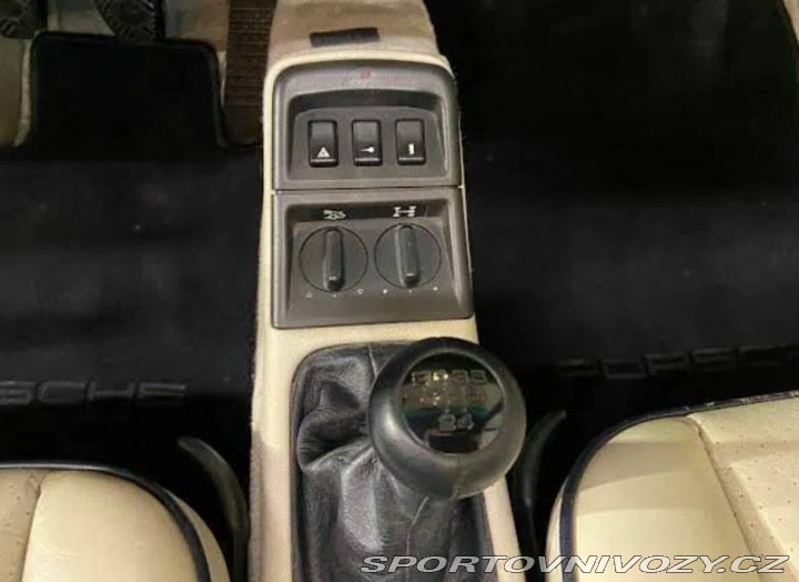 Porsche Ostatní modely 964 Carrera 4 1992