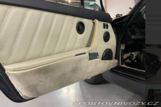 Porsche Ostatní modely 964 Carrera 4 1992