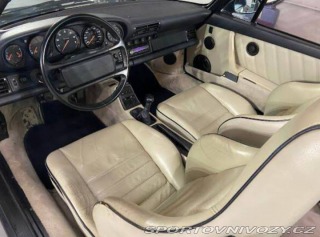 Porsche Ostatní modely 964 Carrera 4 1992