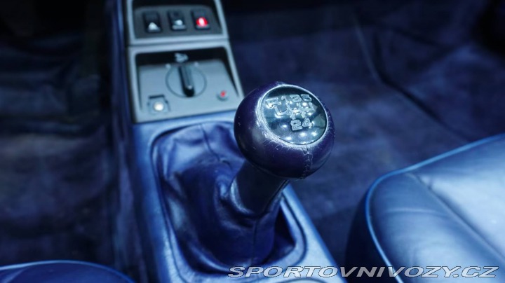Porsche Carrera GT Carrera 2 1991