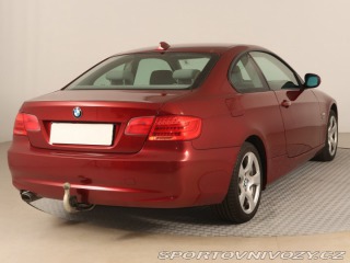BMW 3 320 d xDrive 2010