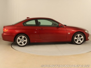 BMW 3 320 d xDrive 2010