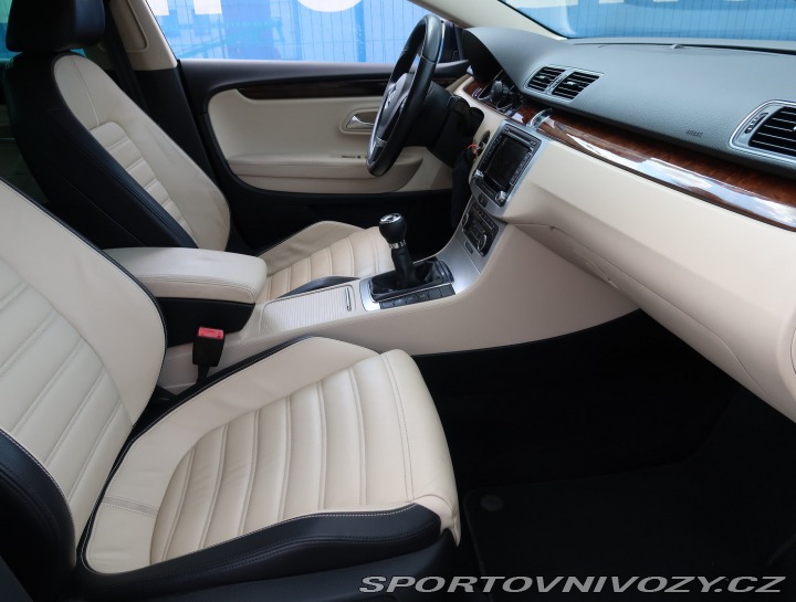 Volkswagen Passat CC CC  2.0 TDI BMT 2011