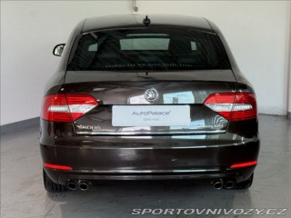 Škoda Superb 3,6 FSI V6 Elegance 4x4 S 2014