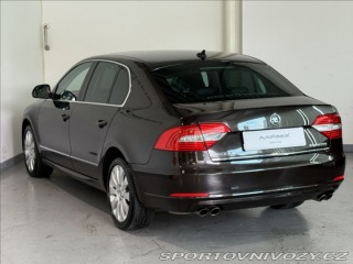 Škoda Superb 3,6 FSI V6 Elegance 4x4 S 2014