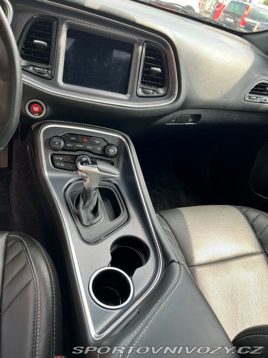 Dodge Challenger 6,4 SRT 2018