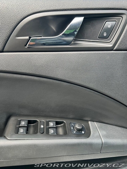 Škoda Superb 2,0 TDI 125 kW 2011