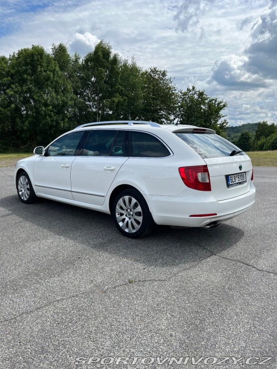 Škoda Superb 2,0 TDI 125 kW 2011