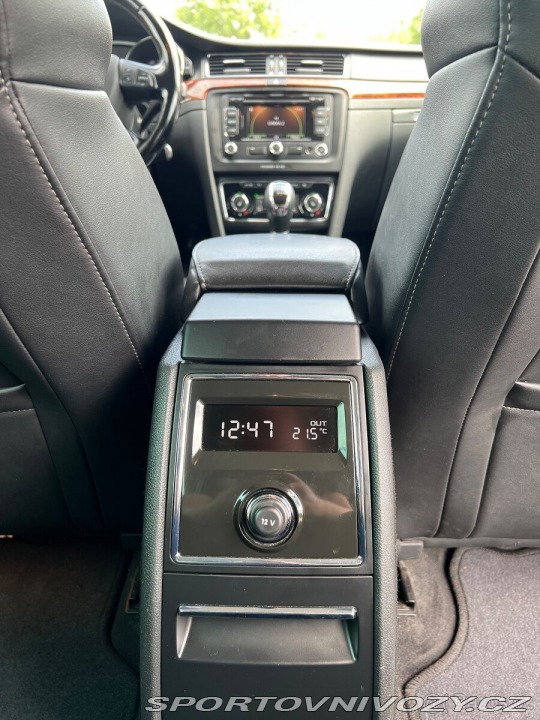 Škoda Superb 2,0 TDI 125 kW 2011