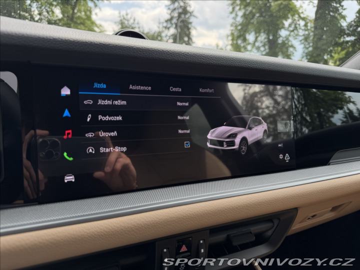 Porsche Cayenne E3 II Coupe Sport Chrono 2025