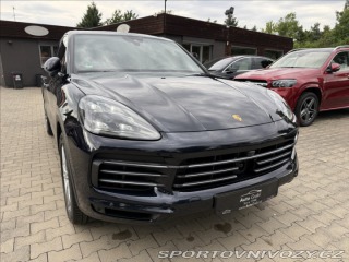 Porsche Cayenne Chrono vzduch 2018