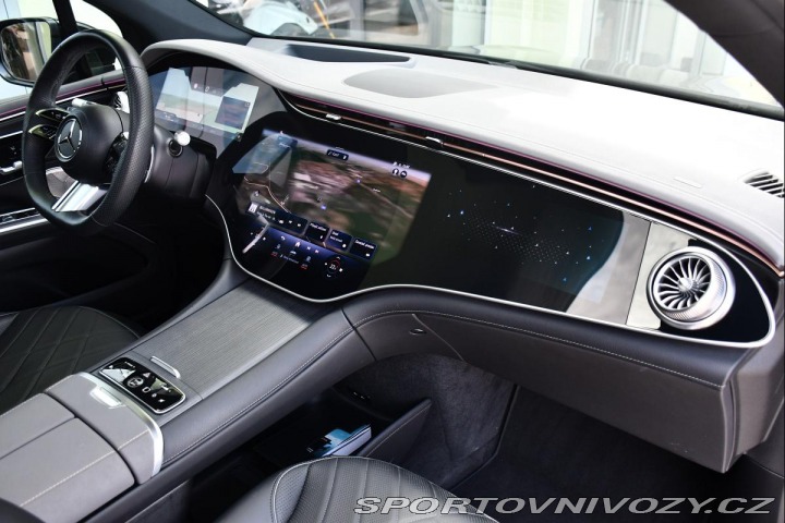 Mercedes-Benz Ostatní modely EQS 500 4M SUV HYPERSCREEN ZÁ 2024