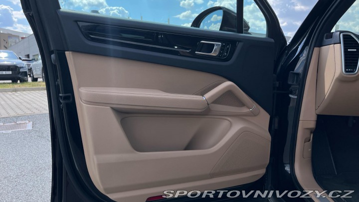 Porsche Cayenne 2019