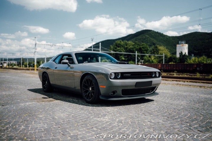 Dodge Challenger 2017