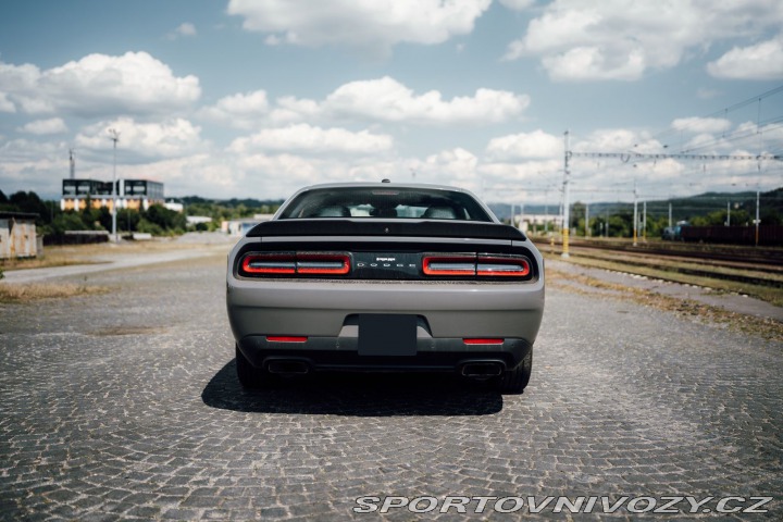 Dodge Challenger  2017