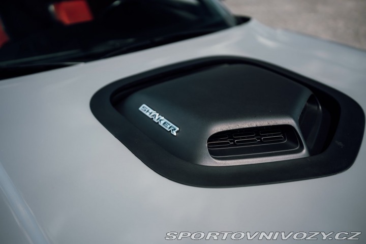 Dodge Challenger  2017
