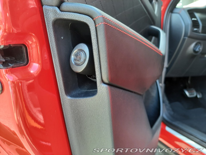 Škoda Kodiaq RS PANORAMA, NEZ.TOPENÍ 2021