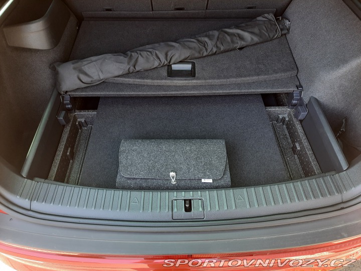 Škoda Kodiaq RS PANORAMA, NEZ.TOPENÍ 2021