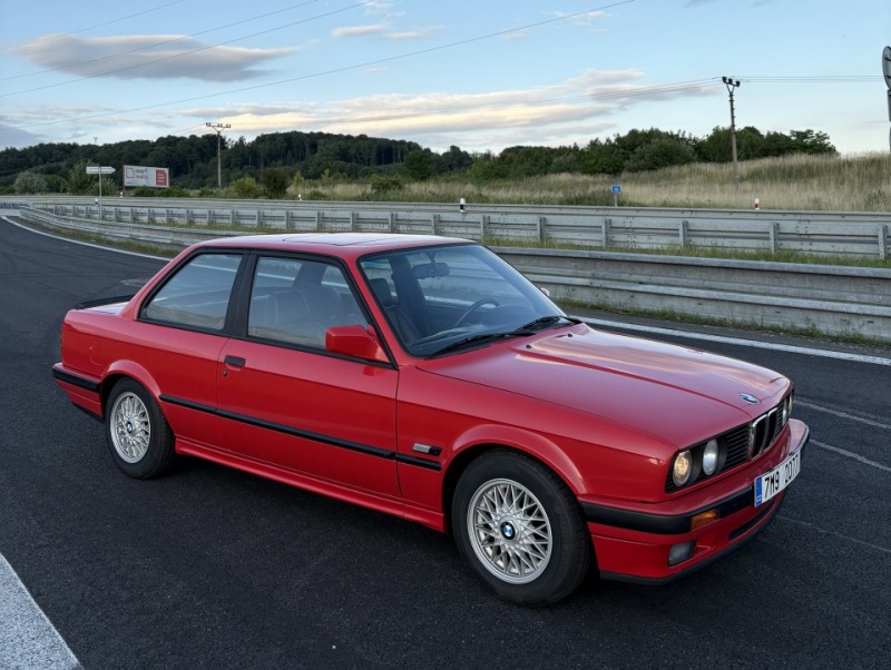 BMW 3 E30 316i