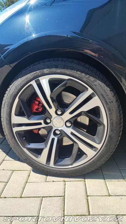 Peugeot 208 GTi 2013