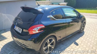Peugeot 208 GTi  2013