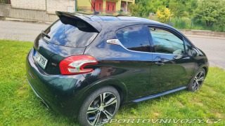 Peugeot 208 GTi  2013