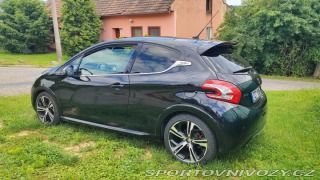 Peugeot 208 GTi  2013