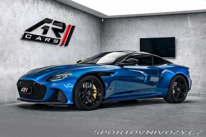 Aston Martin DBS  2023