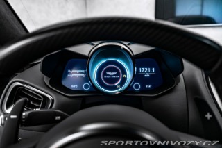 Aston Martin DBS  2023