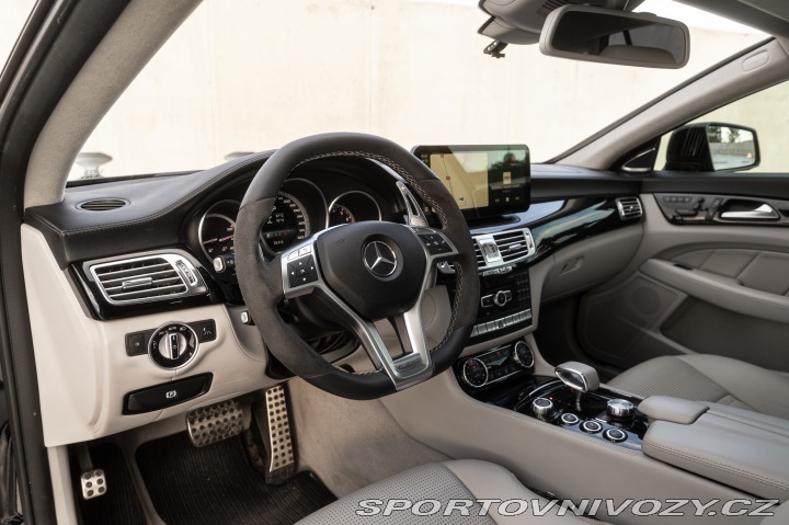 Mercedes-Benz CLS 63 S AMG Shooting Brake 2013